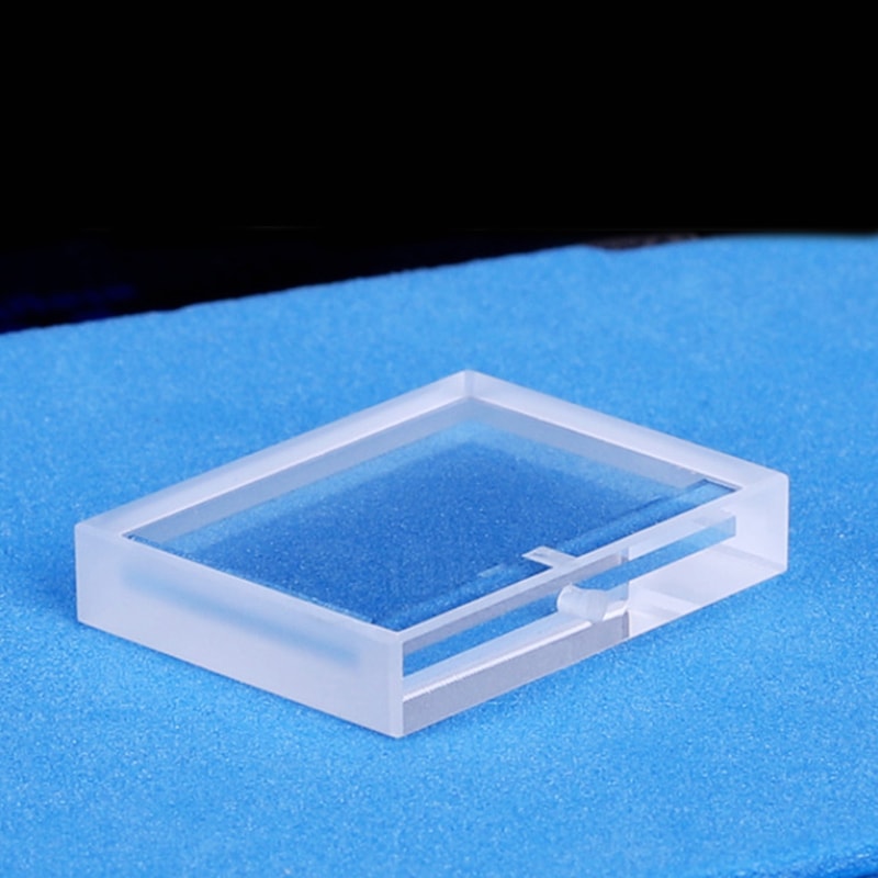 1mm Path Length Micro Volume Cuvette with Stopper