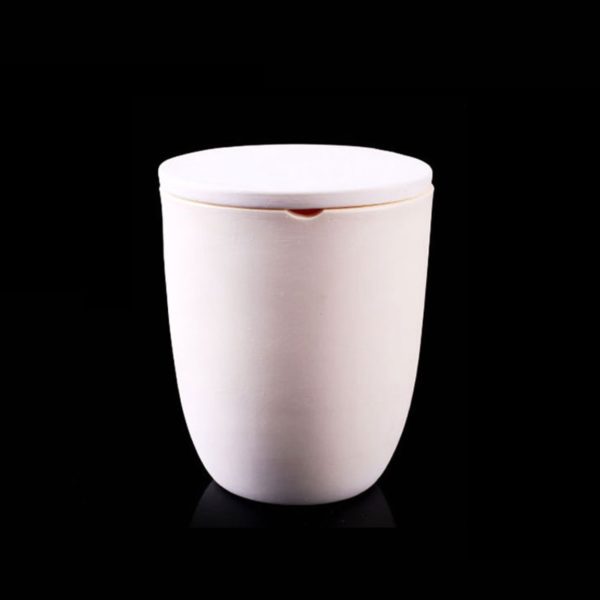customized-alumina-crucible-with-cover-and-aperture